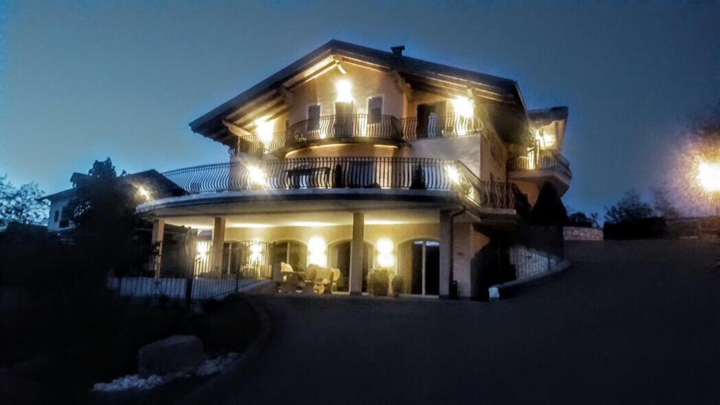 Affittacamere Dolce Sogno Коредо Экстерьер фото